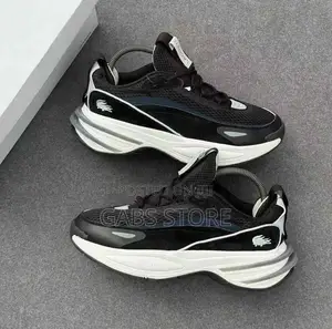 Lacoste Odyssa Sneakers