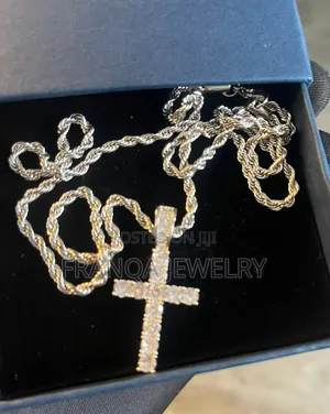 A+ CZ Cross Round Stones Silver Unisex Necklace