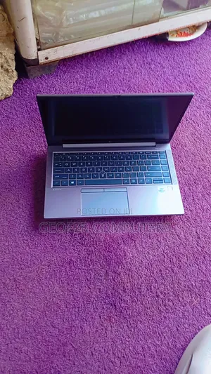 Laptop HP ZBook Firefly 14 G7 32GB Intel Core i7 SSD 512GB