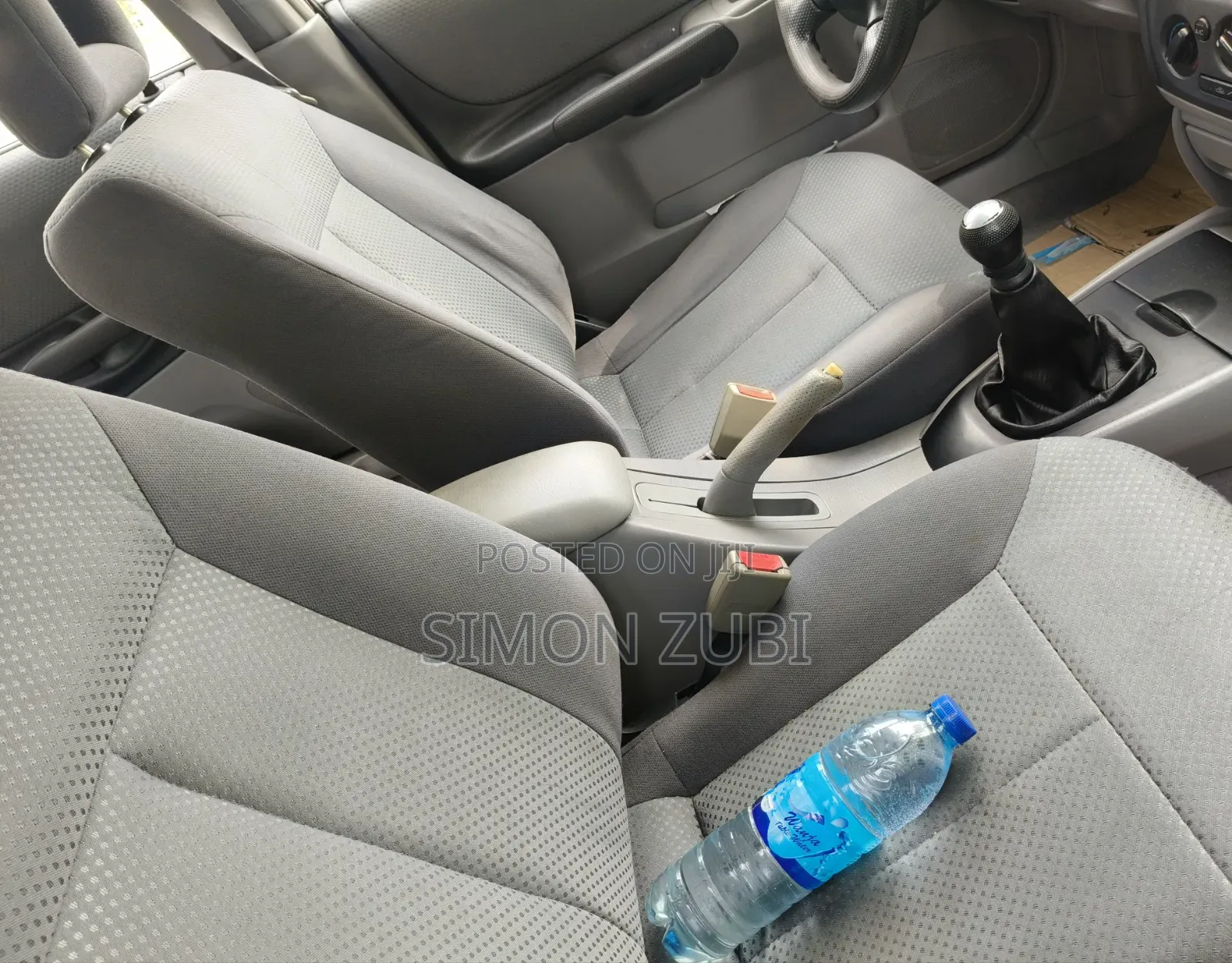 Mazda 323 1.6 2002 Silver