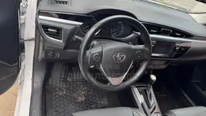 Toyota Corolla 2015 White