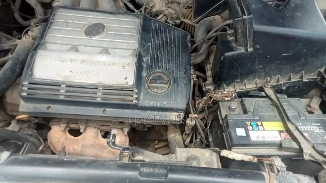 Toyota Highlander 2003 Gold