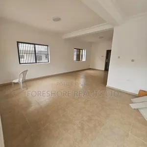 5bdrm Duplex in Cmd Road, Agboyi/Ketu for rent