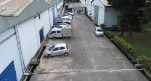 4 Various Types of Warehouses, Including 2 Office Buildings, Etc