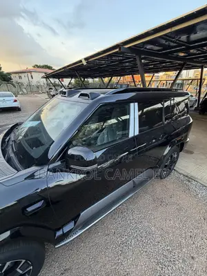 New BYD Leopard 8 2.0 Hybrid AWD 2025 Black