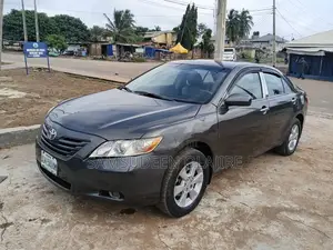 Toyota Camry 2008 Gray