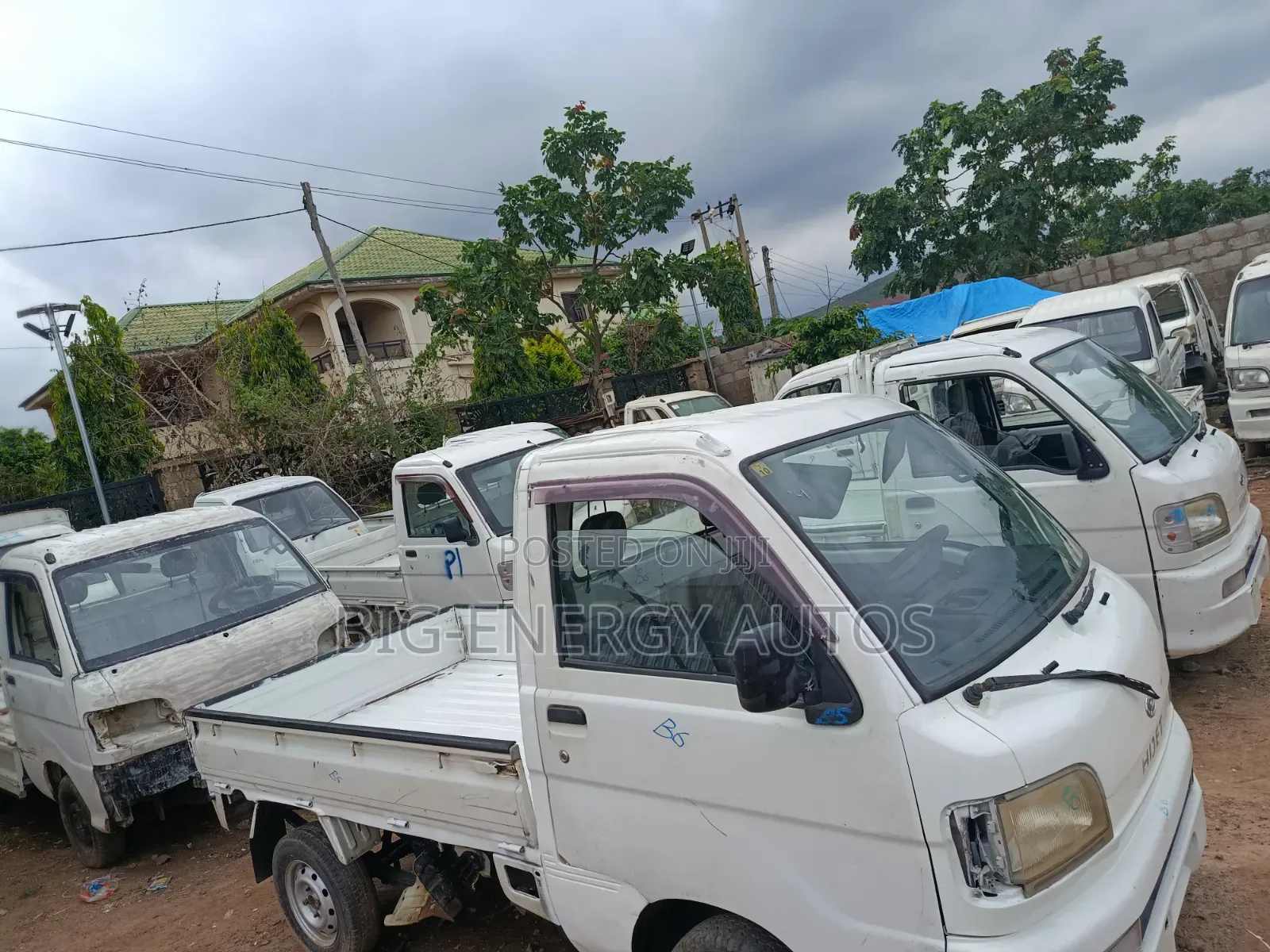 Daihatsu Hijet 2012 White