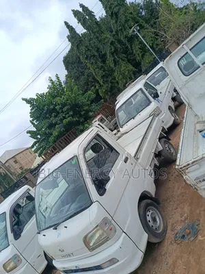 Daihatsu Hijet 2012 White