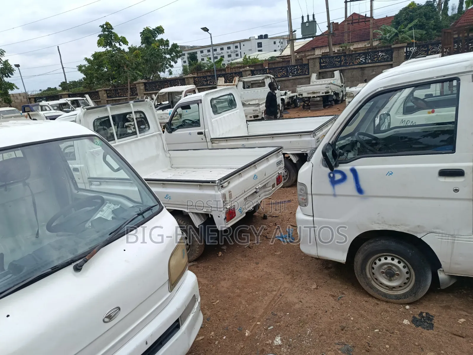 Daihatsu Hijet 2012 White