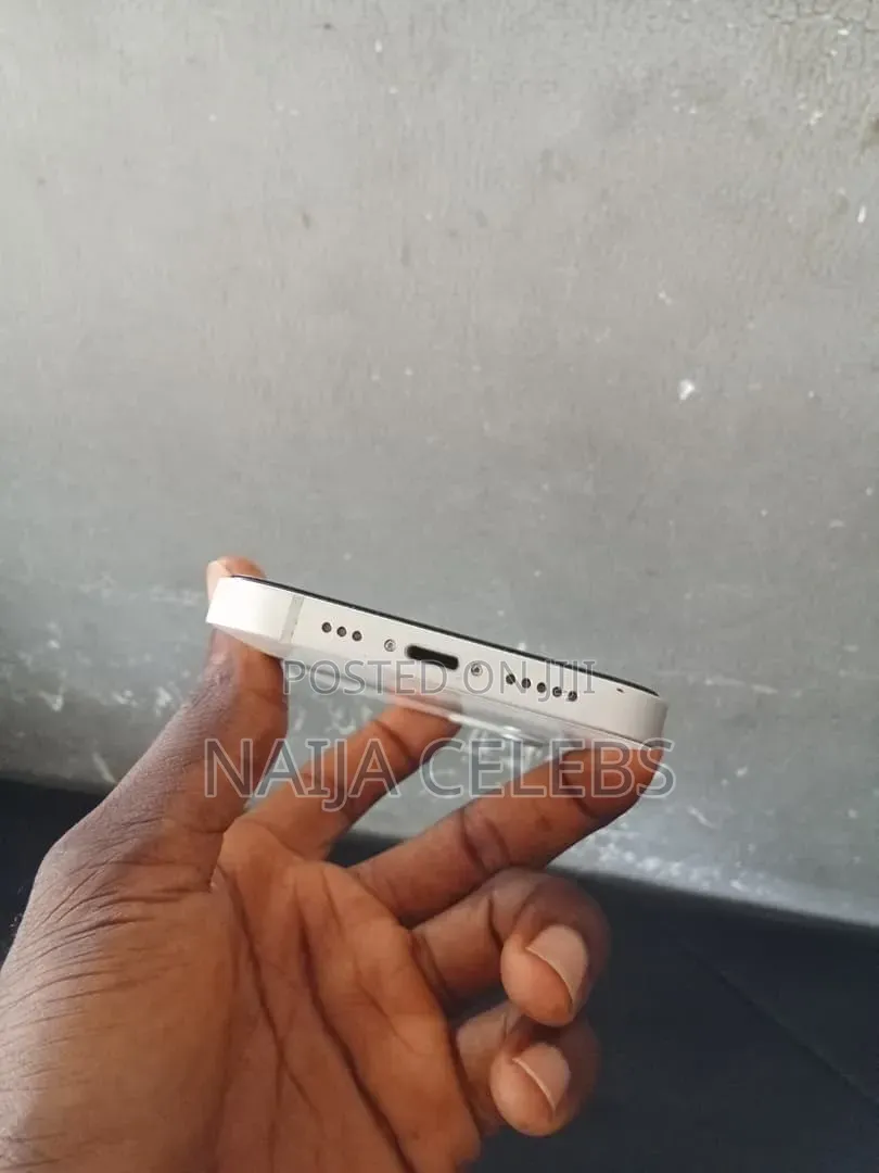 Apple iPhone 12 128 GB White