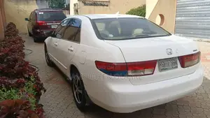 Honda Accord 2004 White