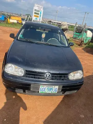 Volkswagen Golf 2004 Black