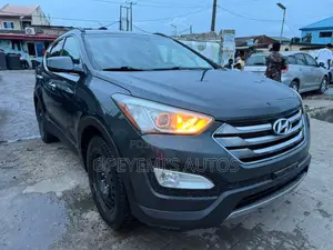 Hyundai Santa Fe 2014 Gray