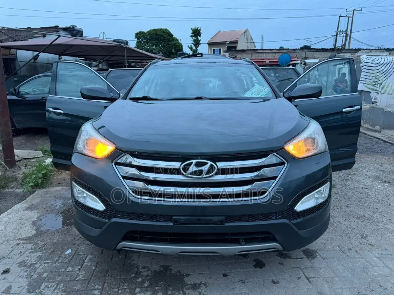 Hyundai Santa Fe 2014 Gray