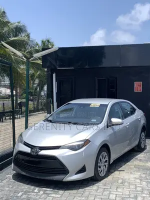 Toyota Corolla LE 4dr Sedan (1.8L 4cyl CVT) 2017 Silver