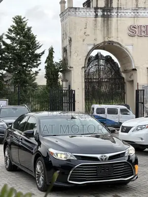 Toyota Avalon Limited FWD Sedan (3.6L 6cyl 6A) 2016 Black