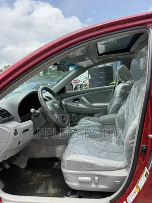 Toyota Camry LE 4dr Sedan (2.5L 4cyl 6AM) 2010 Red