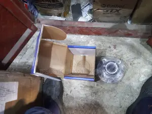 Back Hub Lexus Is250