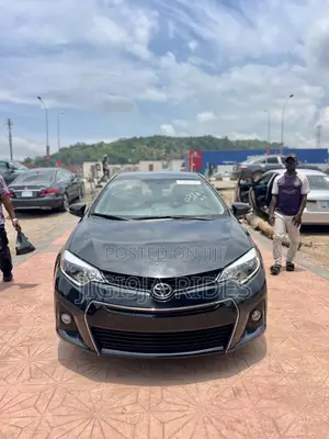 Toyota Corolla 2015 Black