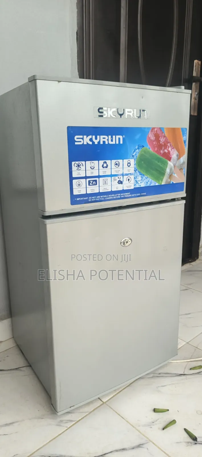 Refrigerator