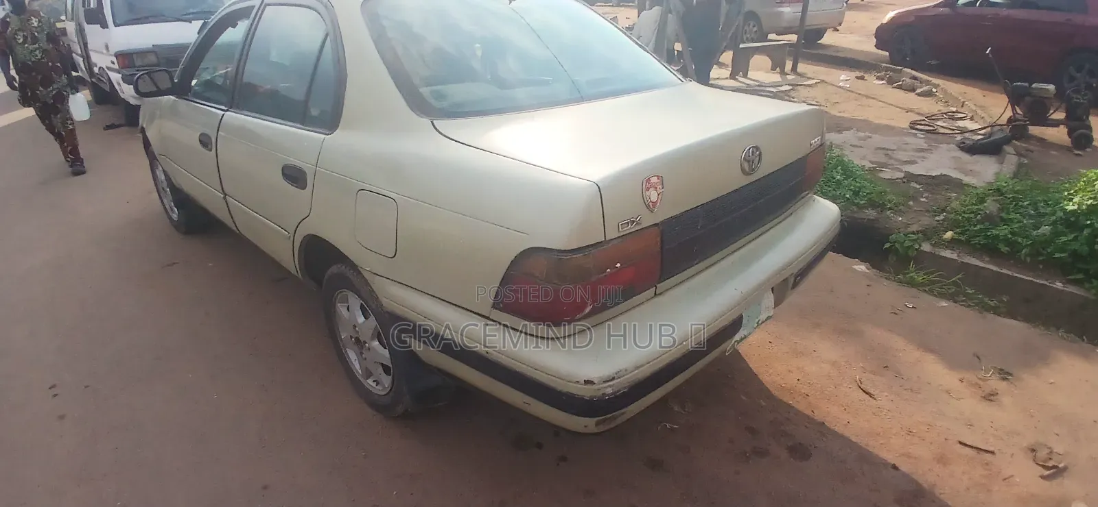 Toyota Corolla 1995 Brown