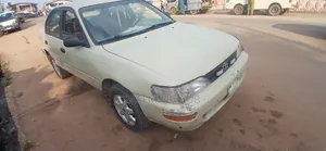 Toyota Corolla 1995 Brown