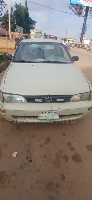 Toyota Corolla 1995 Brown