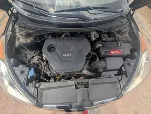 Hyundai Veloster Automatic 2012 Black