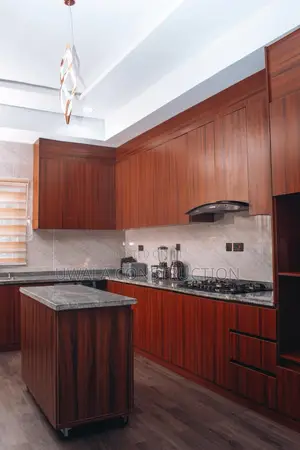Luxury 2-Bedroom Duplex Shortlet