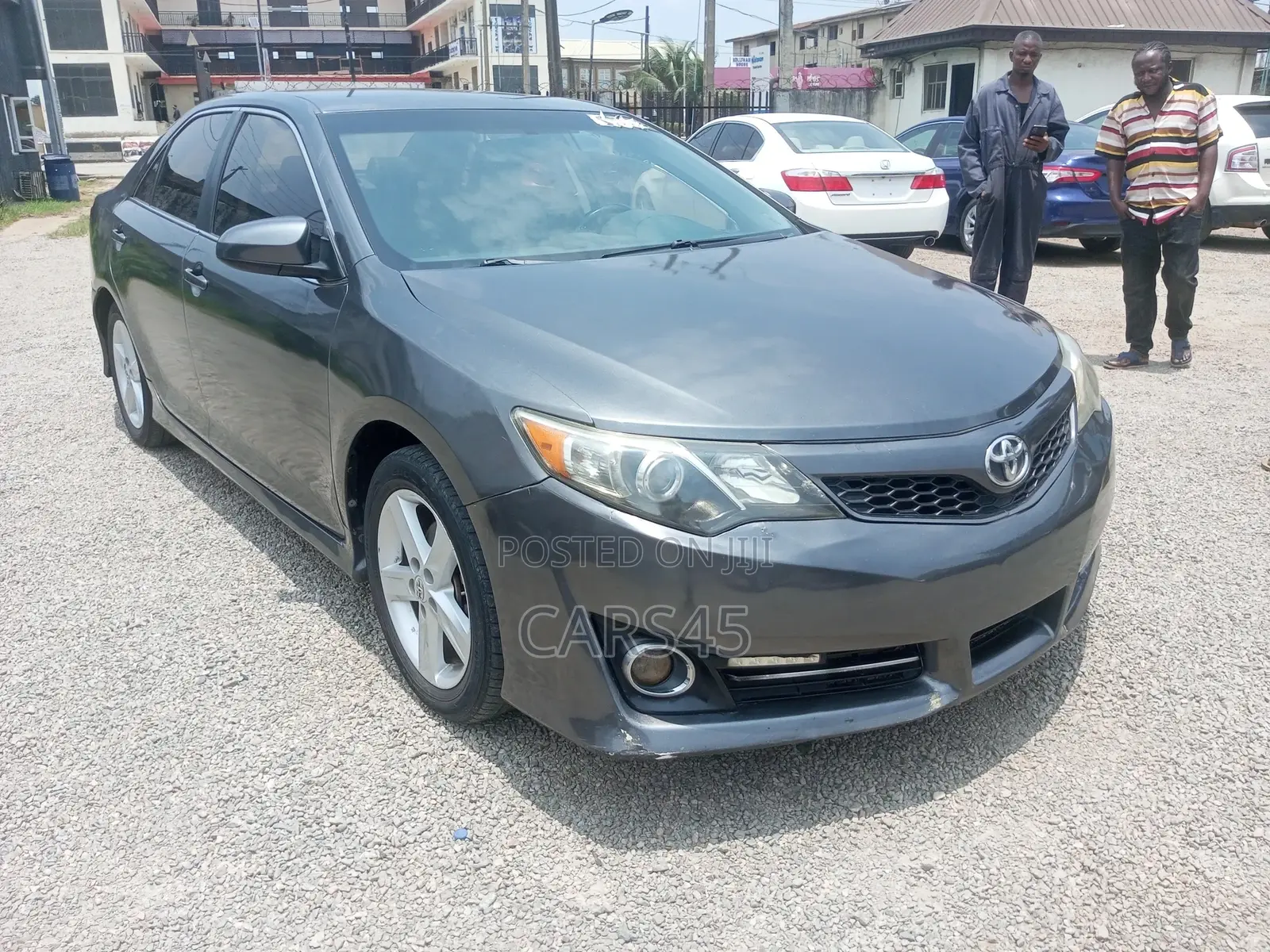 Toyota Camry 2012 Gray