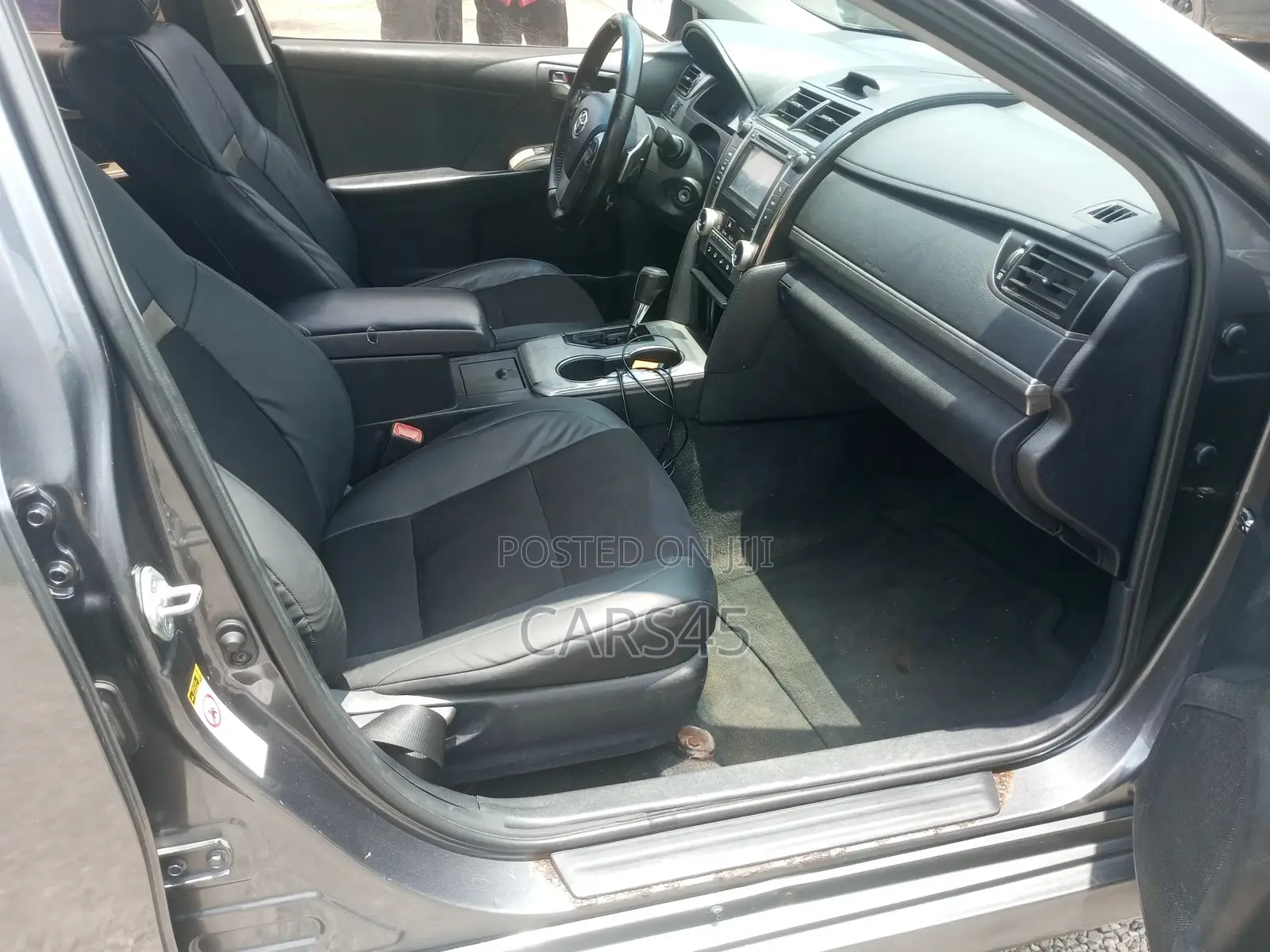 Toyota Camry 2012 Gray
