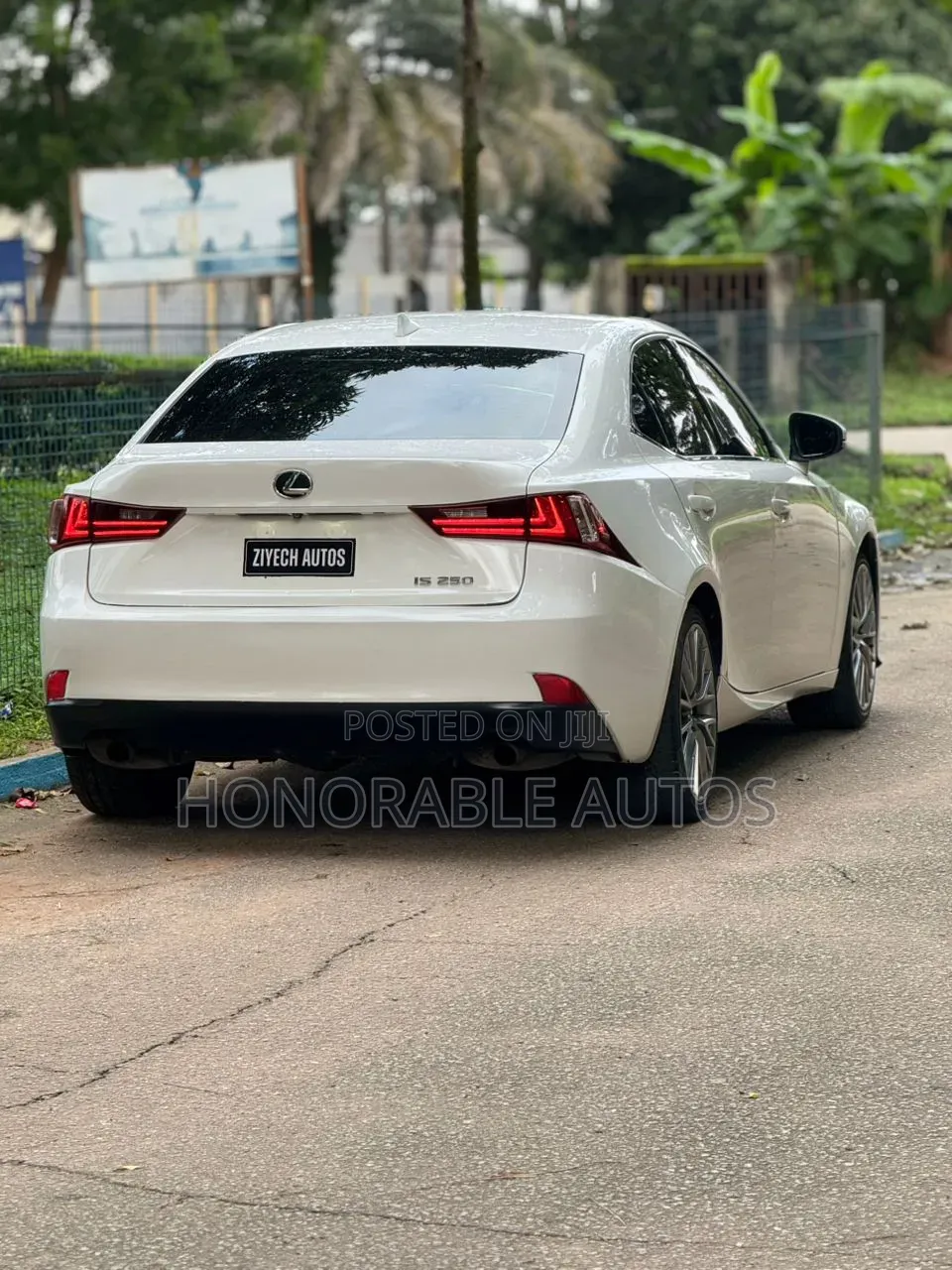 Lexus IS 2014 White