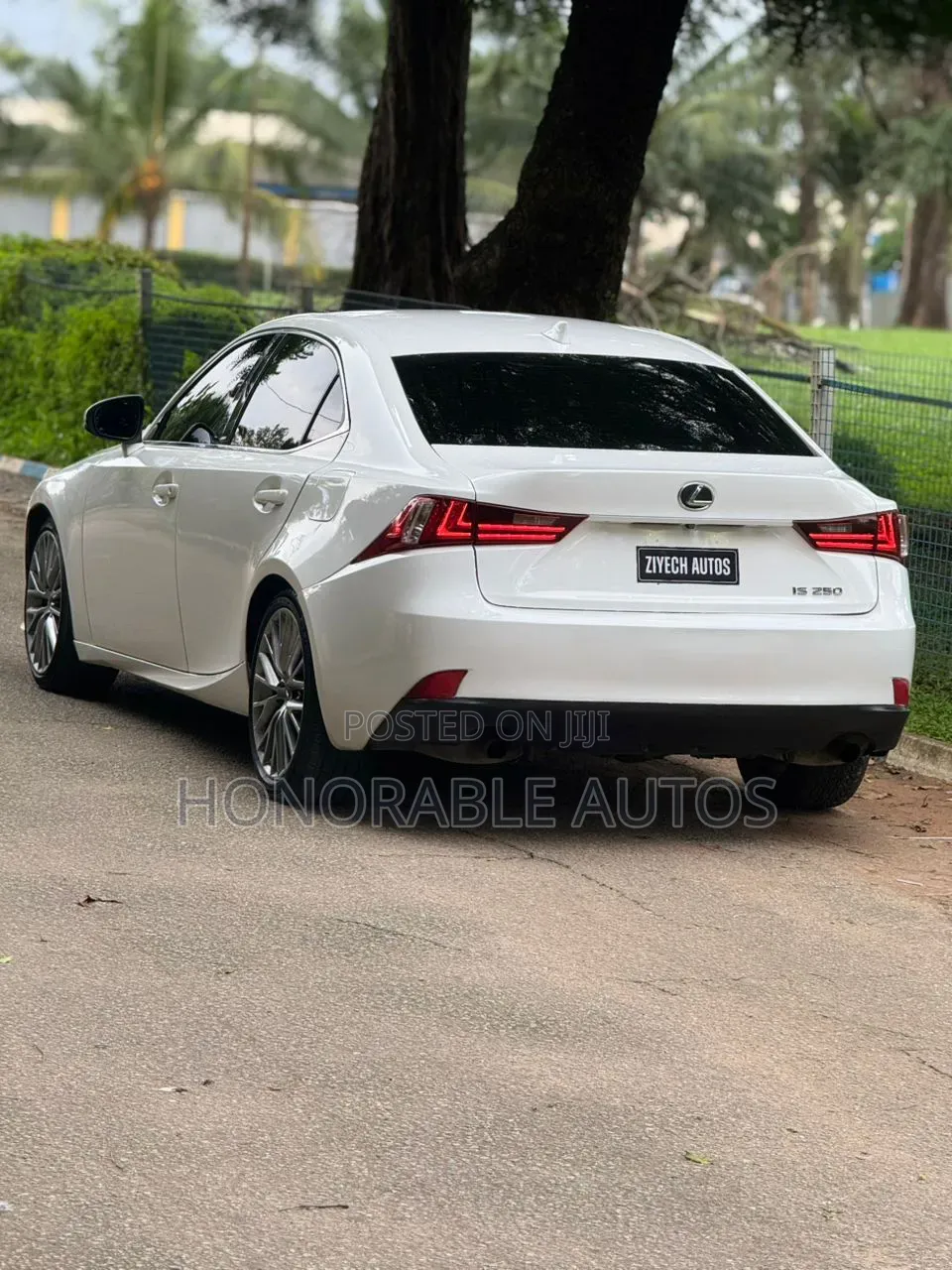 Lexus IS 2014 White