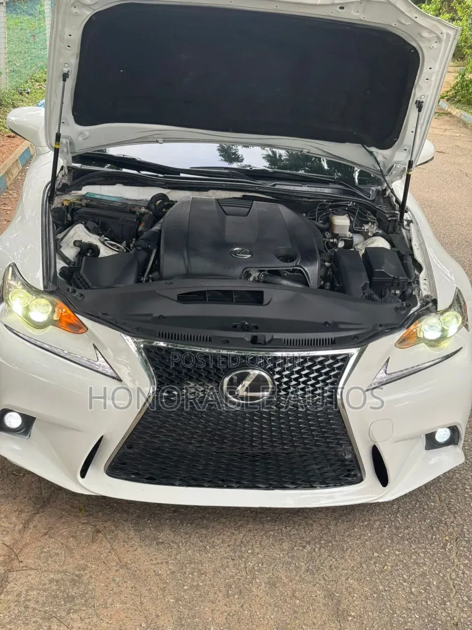 Lexus IS 2014 White