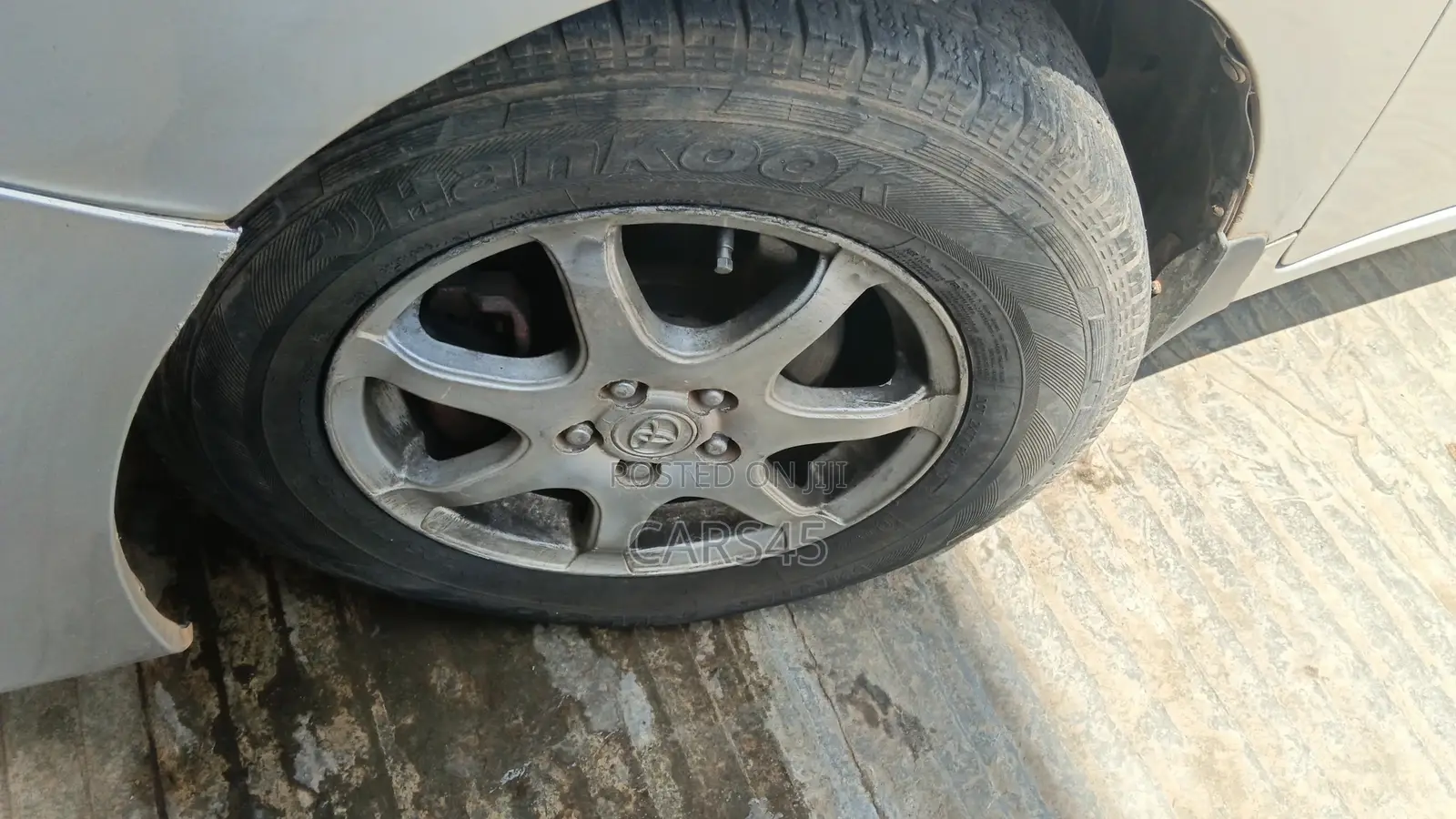 Toyota Corolla 2011 Silver