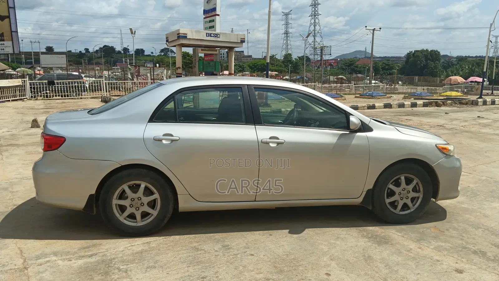 Toyota Corolla 2011 Silver