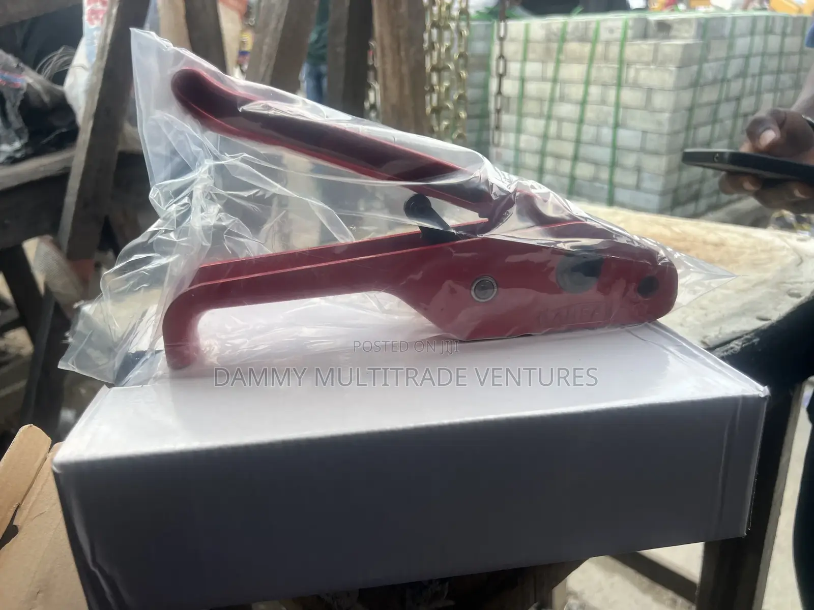 Manual Poly Strapping Tensioner and Cutter
