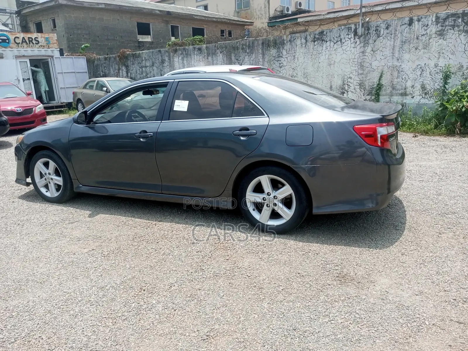Toyota Camry 2012 Gray