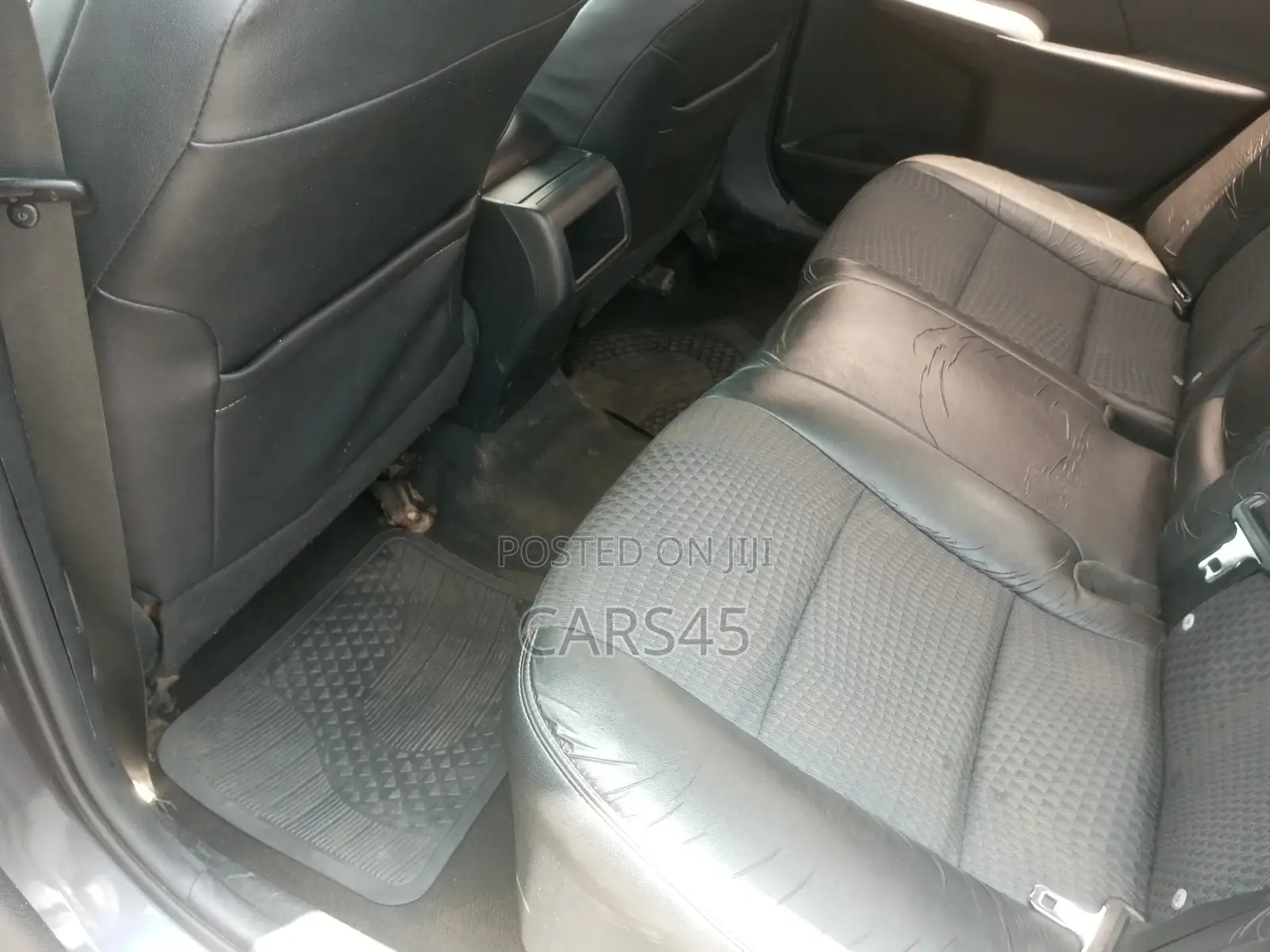 Toyota Camry 2012 Gray