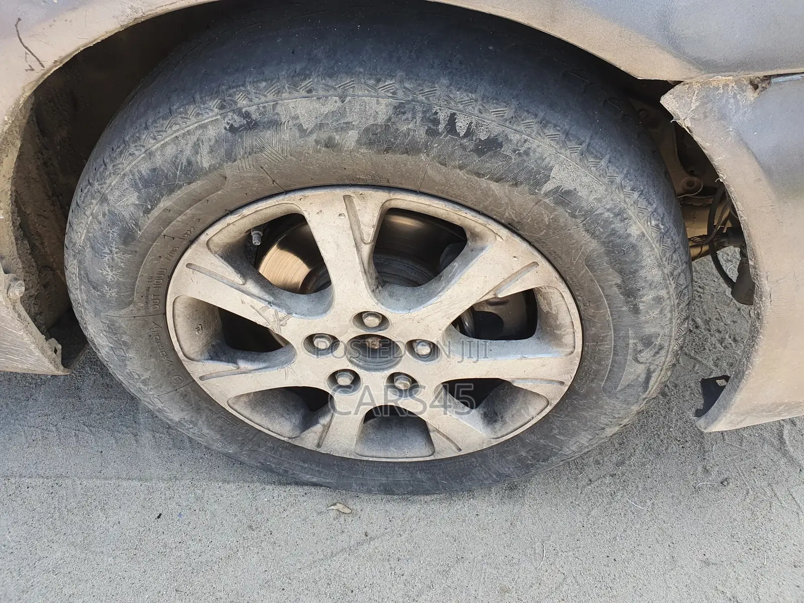 Toyota Camry 2005 Gray