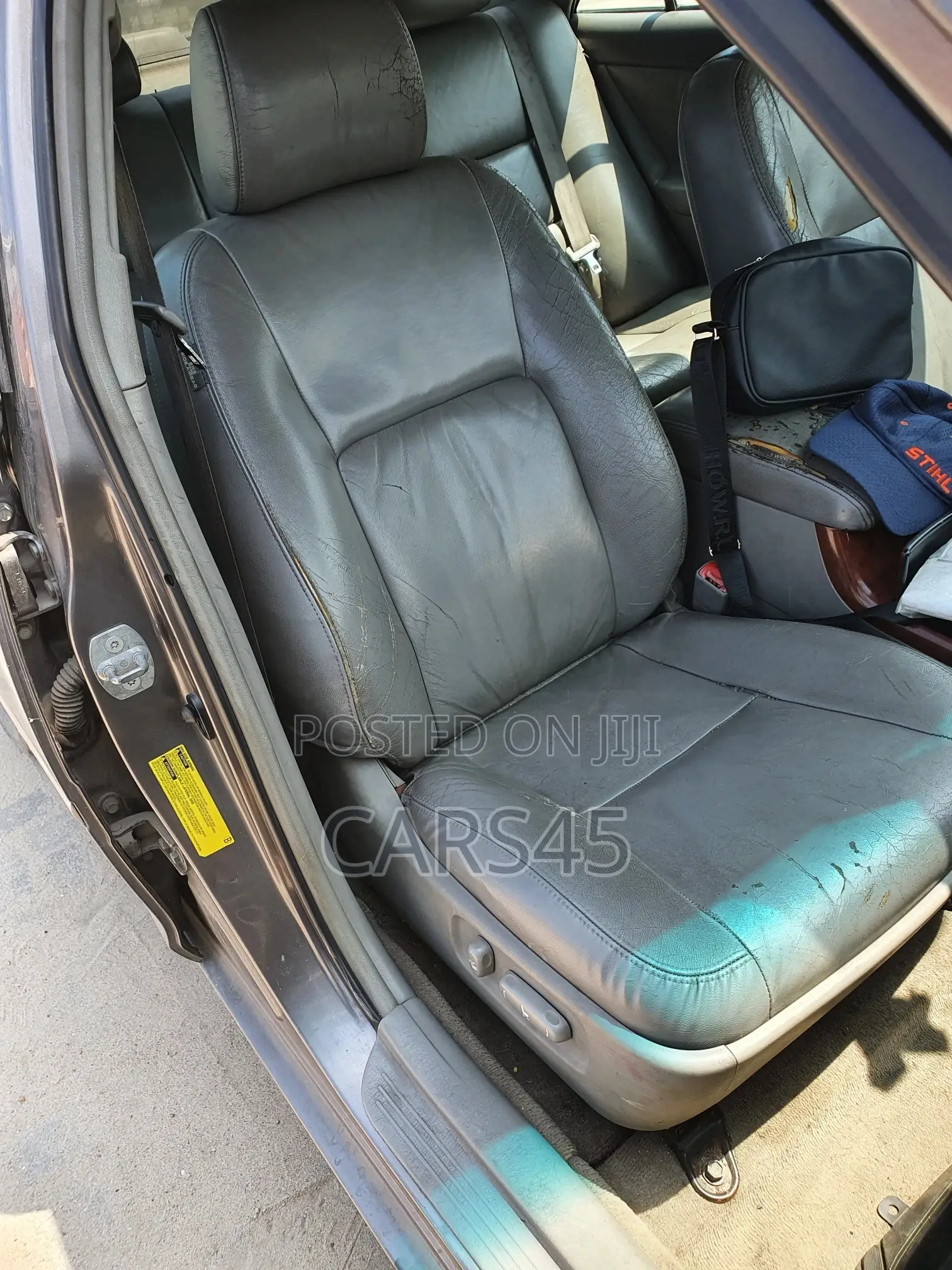Toyota Camry 2005 Gray
