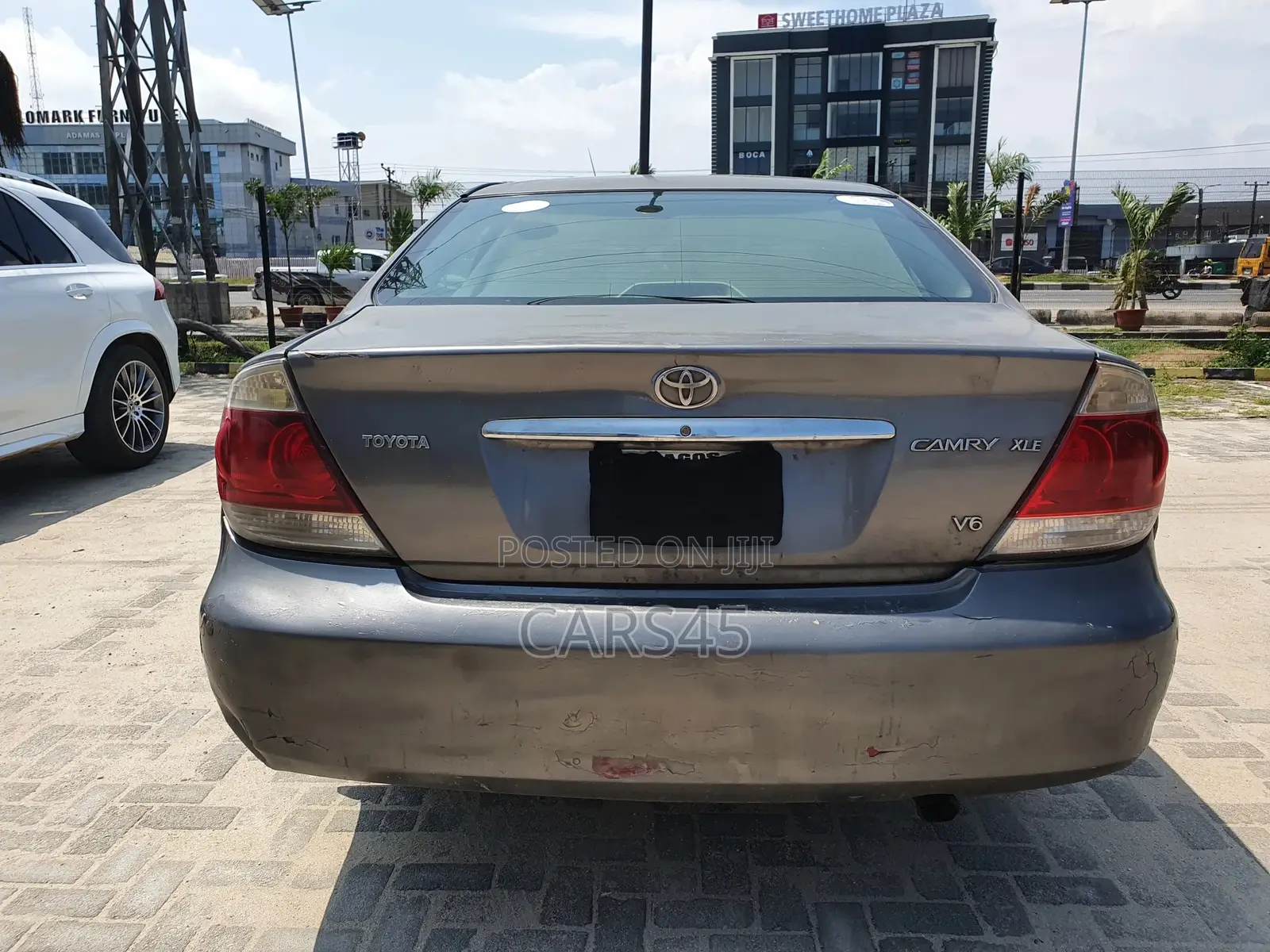 Toyota Camry 2005 Gray