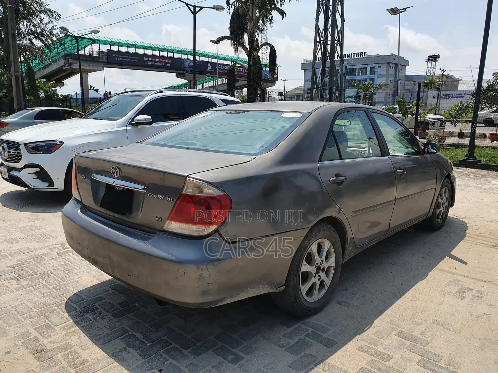 Toyota Camry 2005 Gray