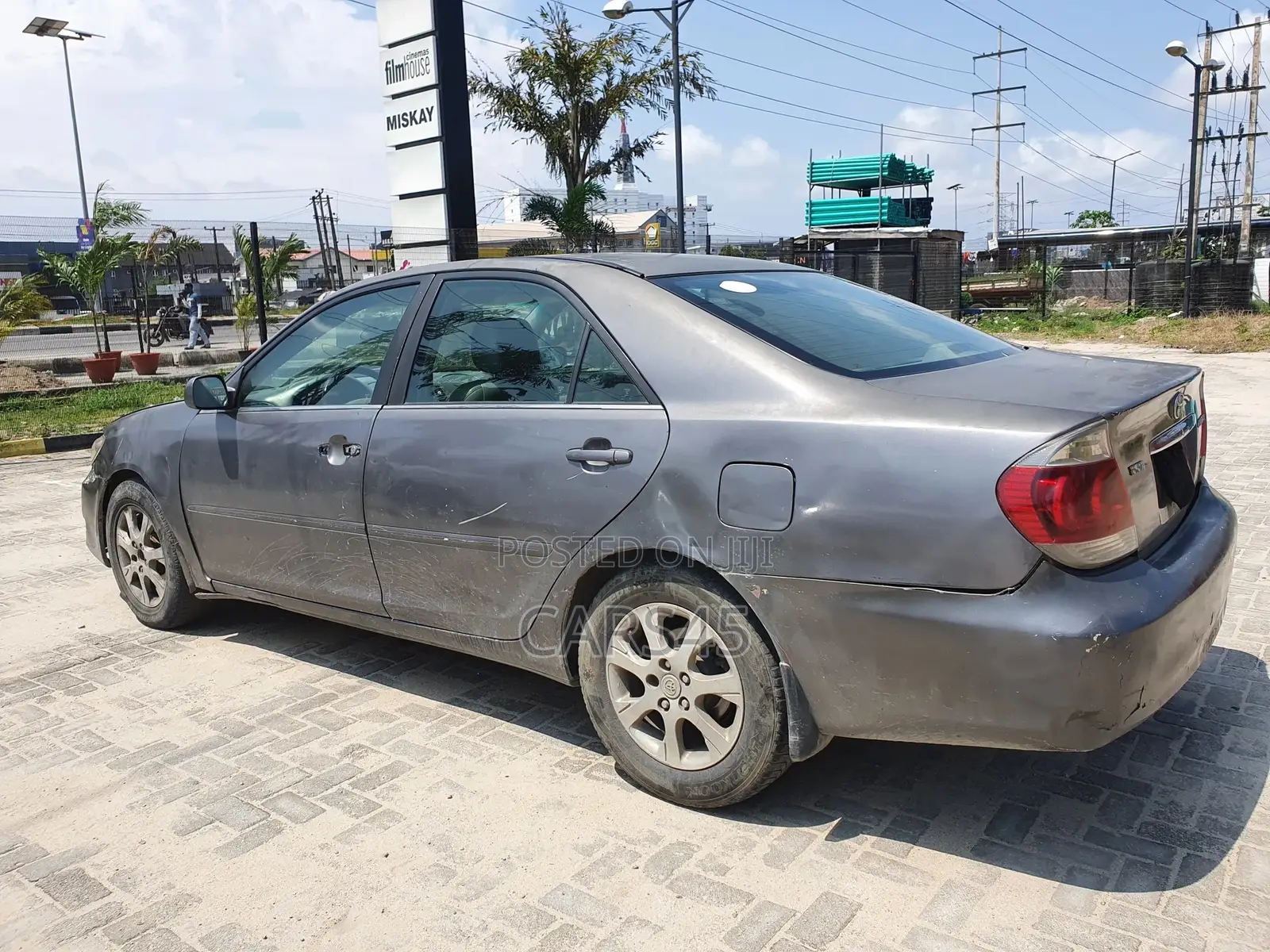 Toyota Camry 2005 Gray