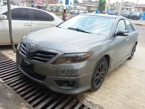 Toyota Camry 2008 Gray