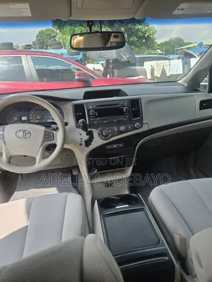 Toyota Sienna LE 7 Passenger 2012 Black