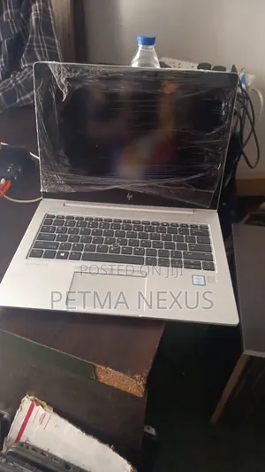Laptop HP EliteBook 830 G6 8GB Intel Core i5 SSD 256GB