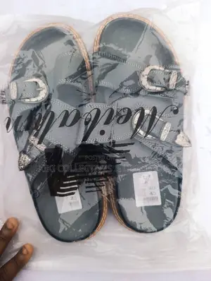 Classic Louis Vuitton Palm