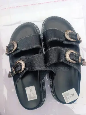 Classic Louis Vuitton Palm