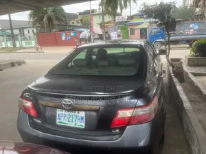 Toyota Camry 2008 Gray